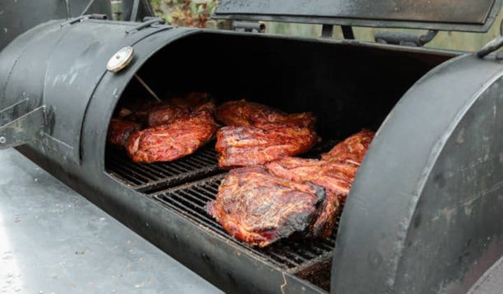 How to Smoke Pork Chops at Home