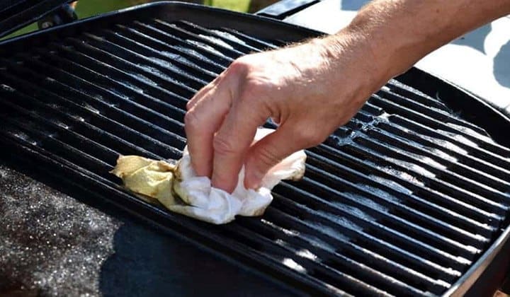 Clean your smoker