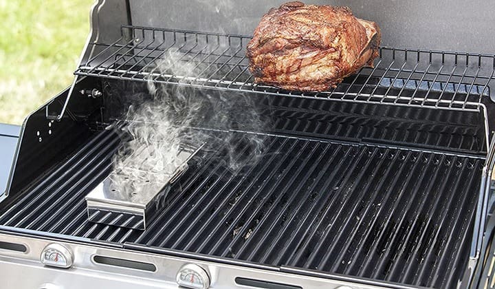 How to Use a Smoker Box? [Step by Step Guide ]